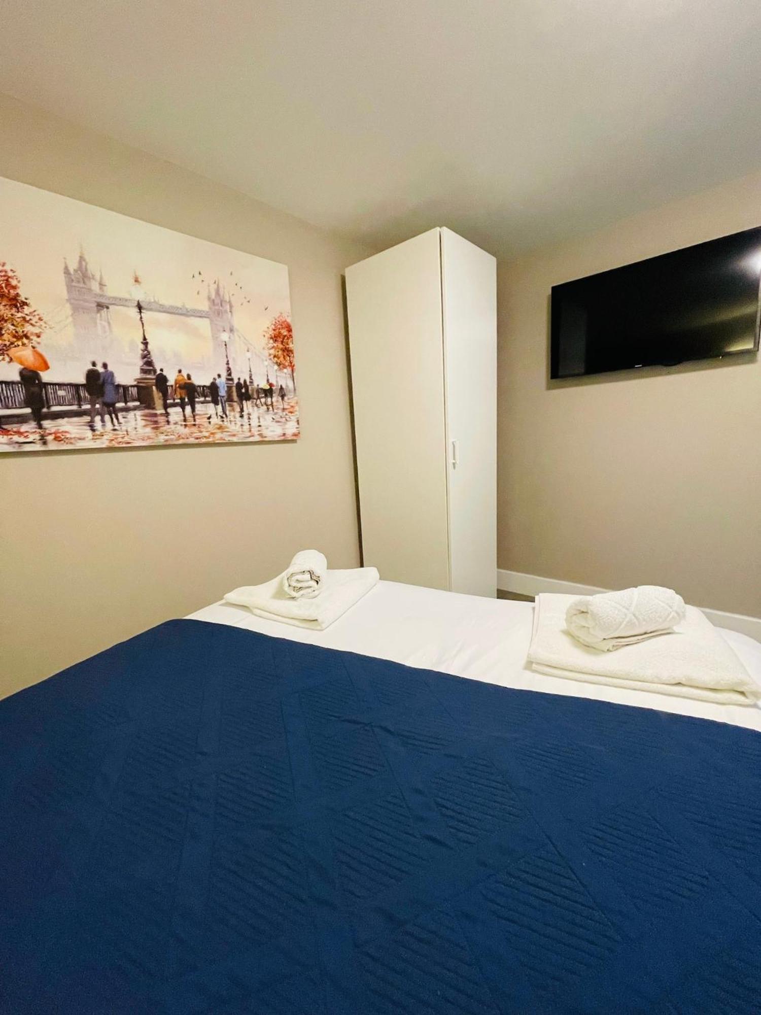 Paragraph Palmers Green Extérieur photo