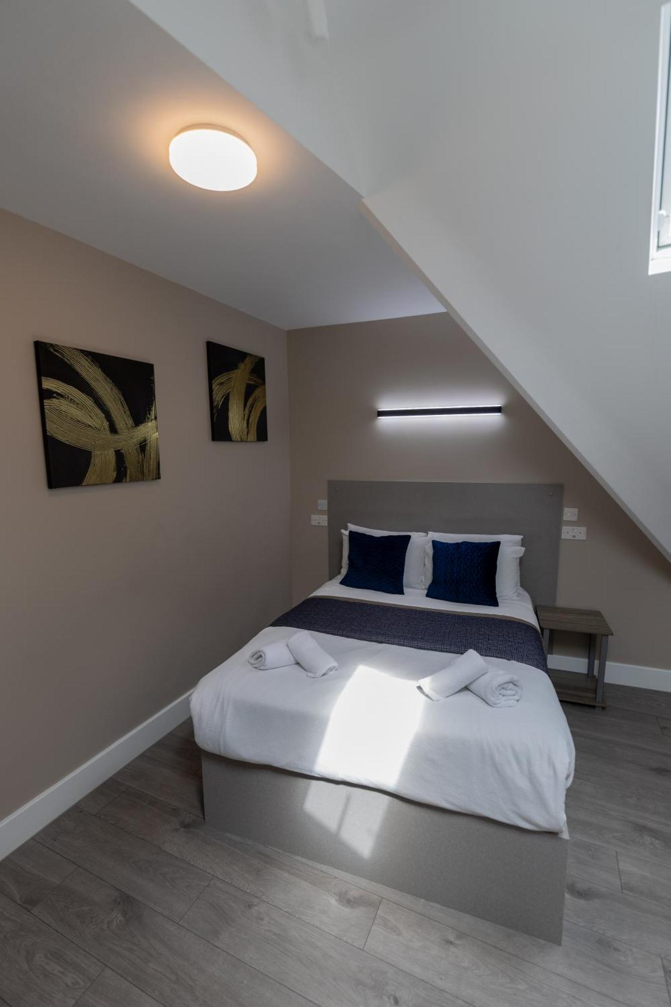 Paragraph Palmers Green Extérieur photo
