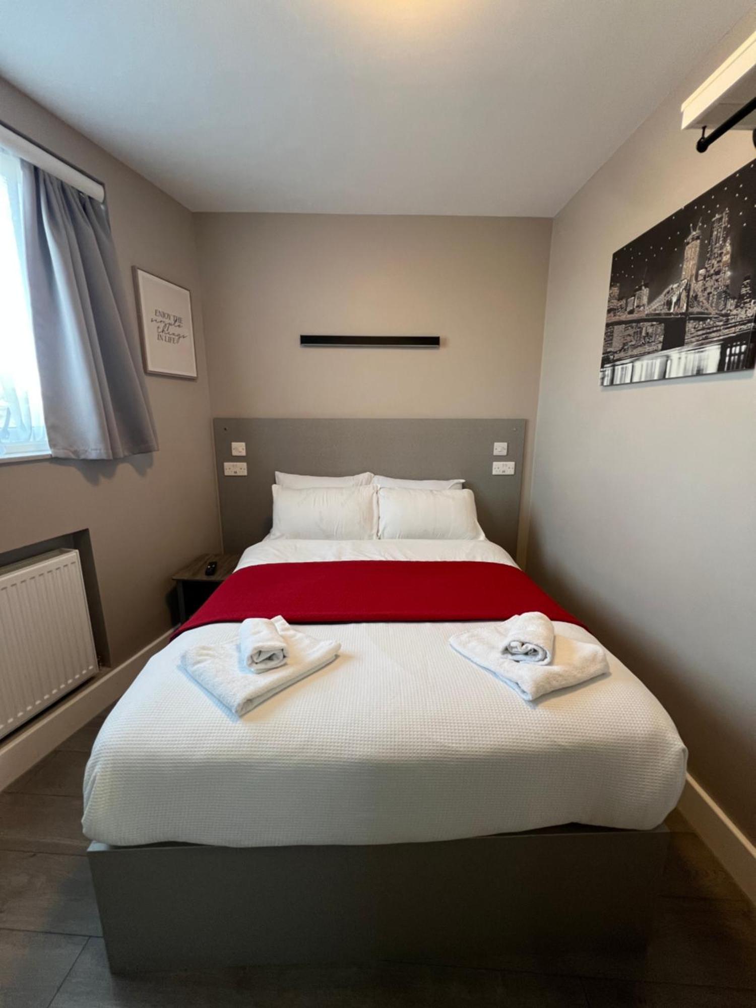 Paragraph Palmers Green Extérieur photo